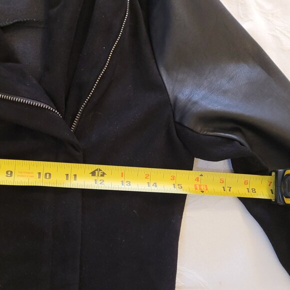 Beautiful Romeo + Juliette Couture Black Fitted Moto Jacket! - Picture 5 of 7